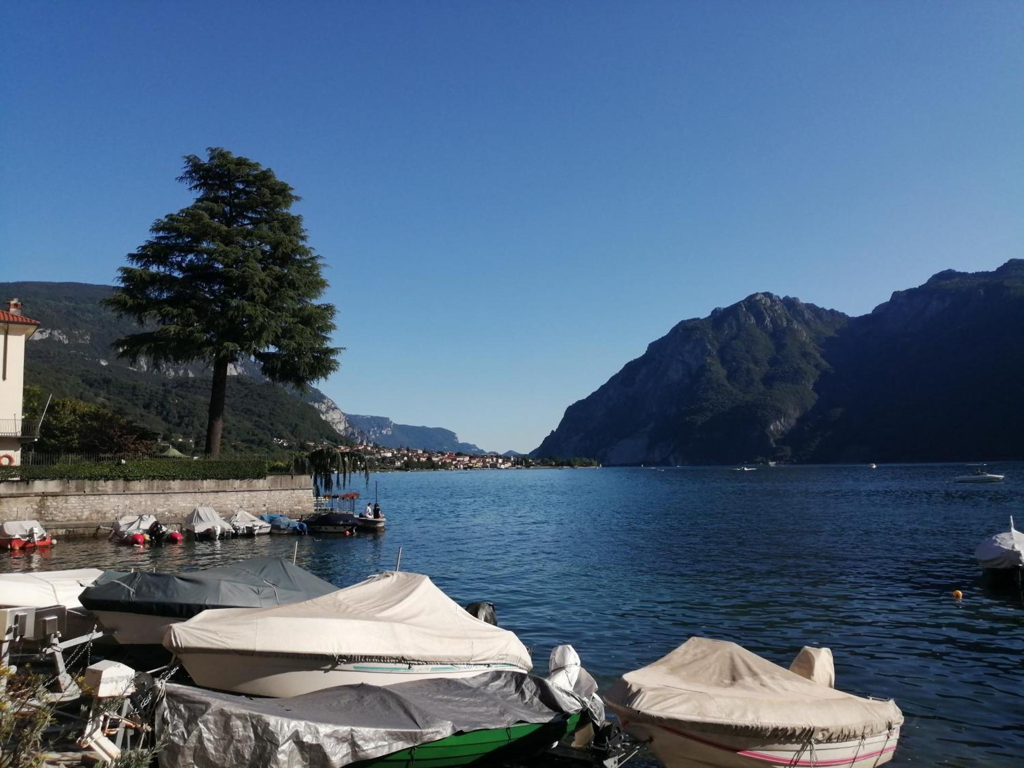 Lake And Guzzi View - Holiday Home Mandello del Lario Exterior photo