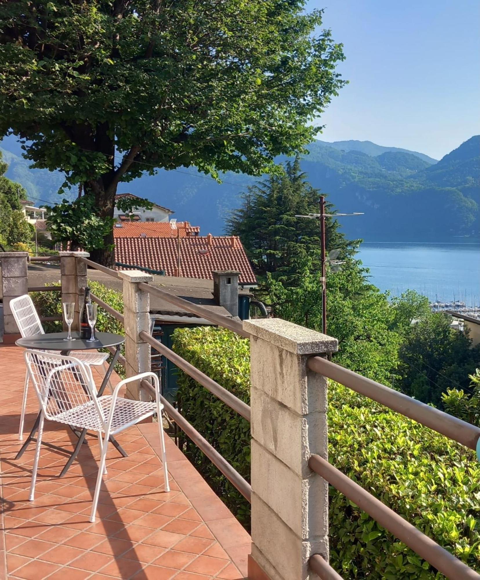 Lake And Guzzi View - Holiday Home Mandello del Lario Exterior photo